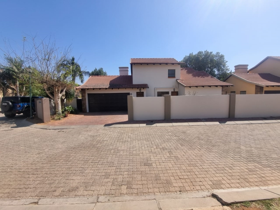 3 Bedroom Property for Sale in Waterval East North West